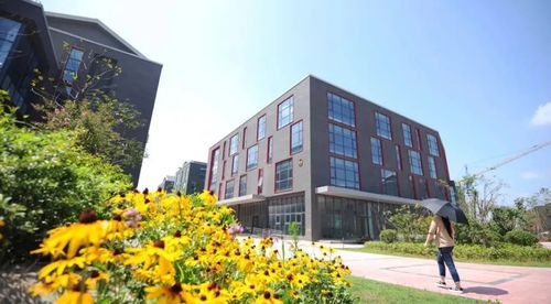 28億簽約助力鼓樓區(qū)旅游業(yè)務騰飛